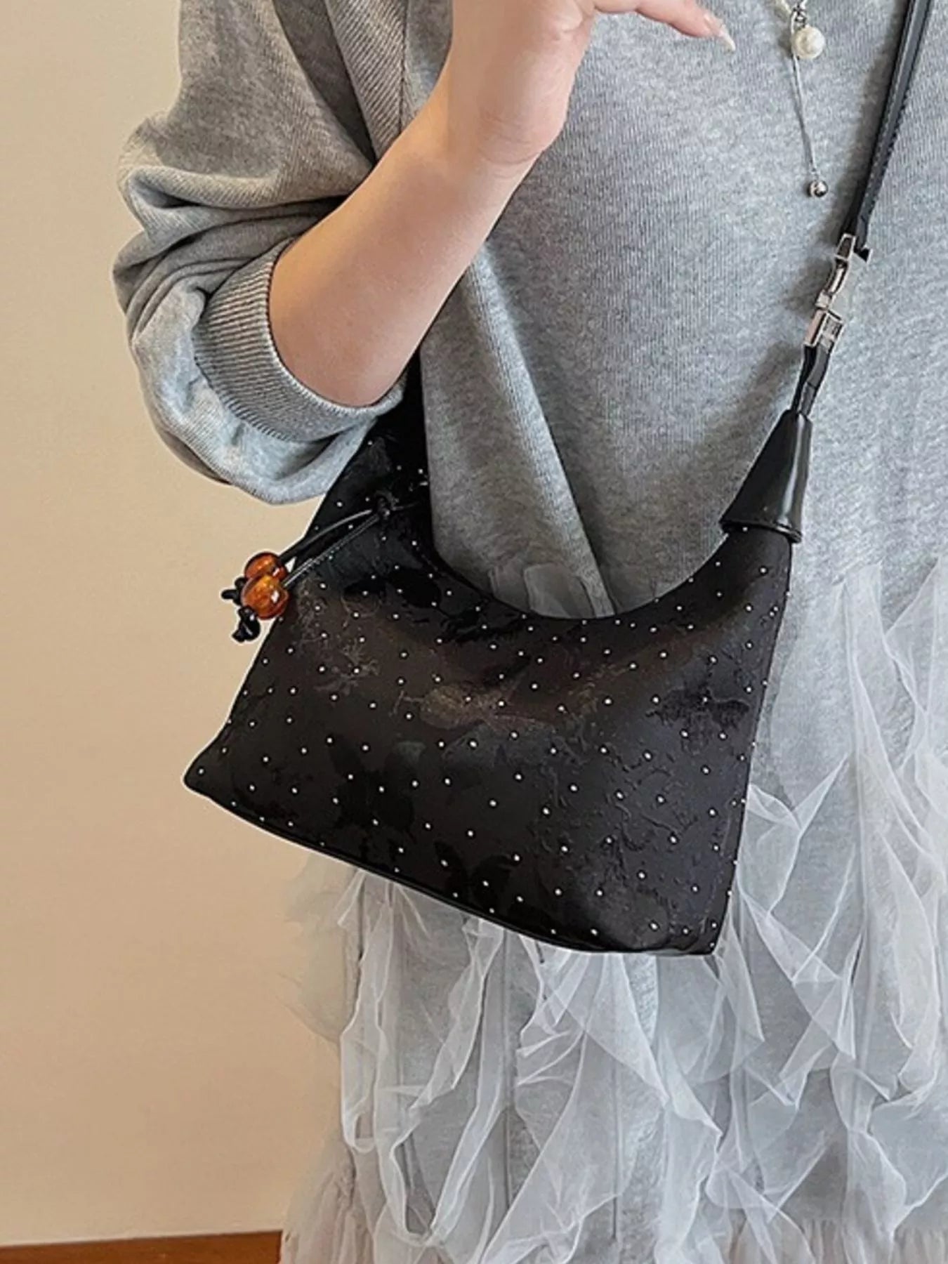 1b60df30-26cb-4a41-833a-bd1bda877a88-Max-Origin